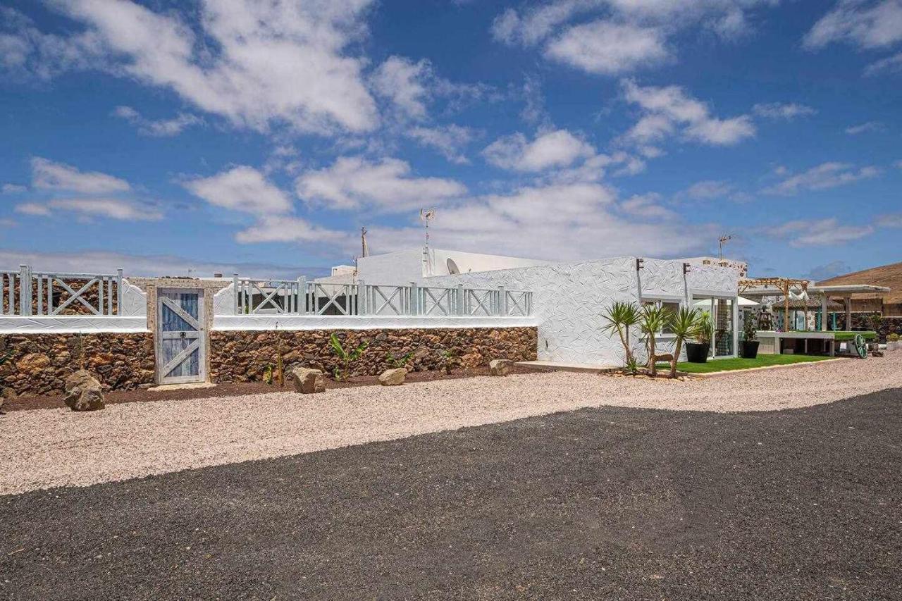 La Caldereta Rural Home Exterior photo